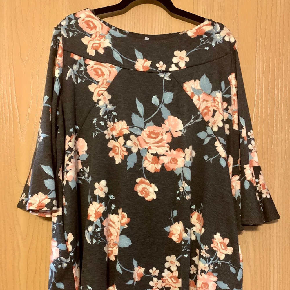 Knit tunic